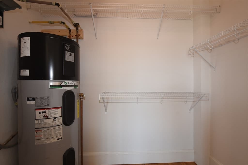 Condominium at 3 Proprietors Dr # 7, Marshfield MA 02050, photo 7 of 23