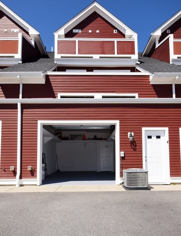 3 Proprietors Dr # 7, Marshfield MA 02050