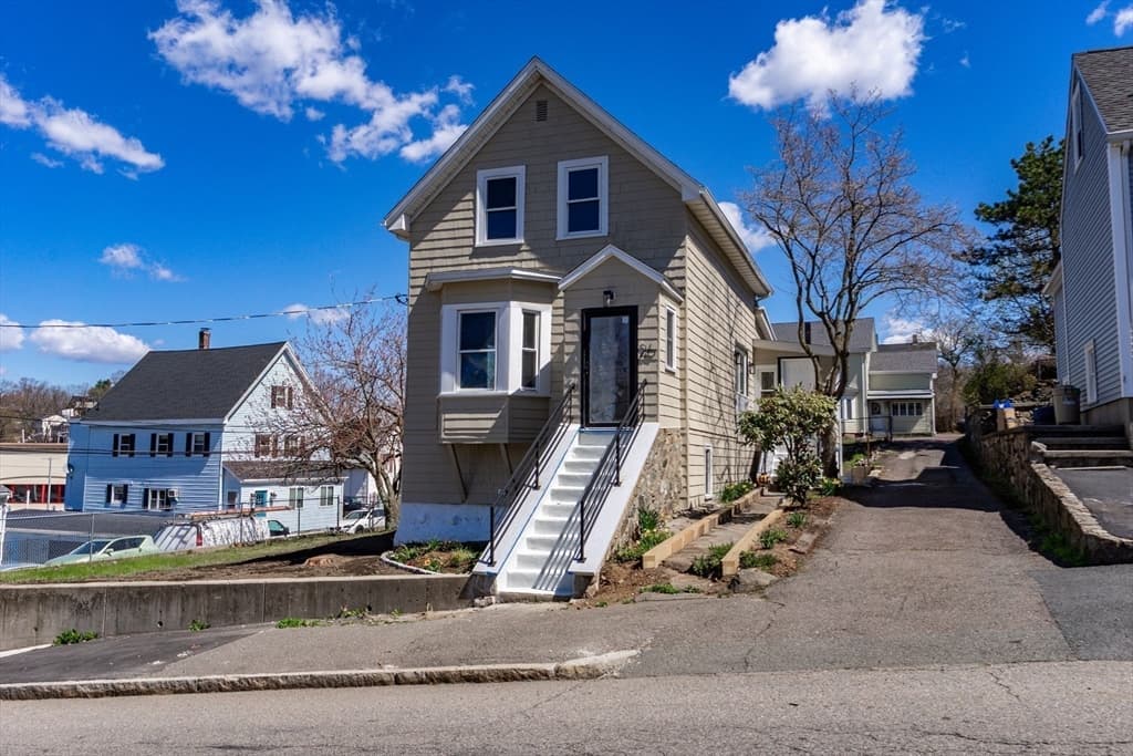 26 Central Ave, Malden MA 02148