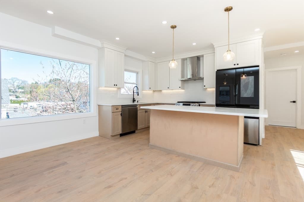 Single Family Residence at 26 Central Ave, Malden MA 02148, photo 5 of 25