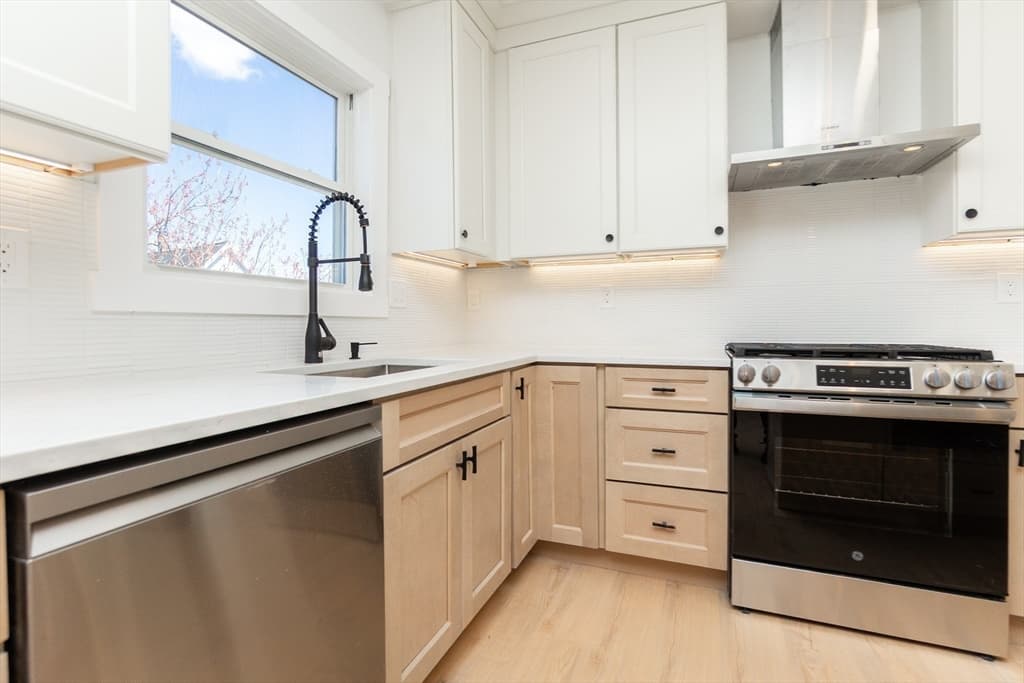 Single Family Residence at 26 Central Ave, Malden MA 02148, photo 4 of 25