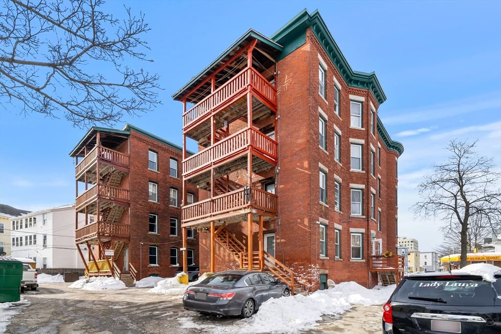 5+ Family - 5+ Units Up/Down at 70-72 Russell Street, Worcester MA 01609, Worcester, photo 2 of 30
