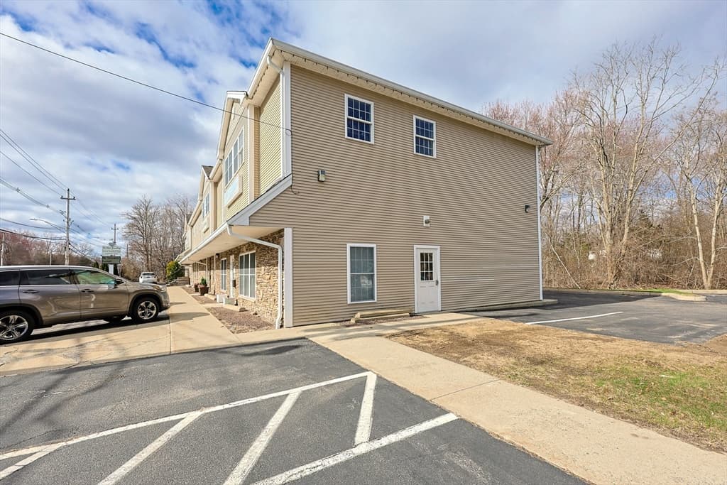 44 Washington Street, Plainville MA 02762 photo 4