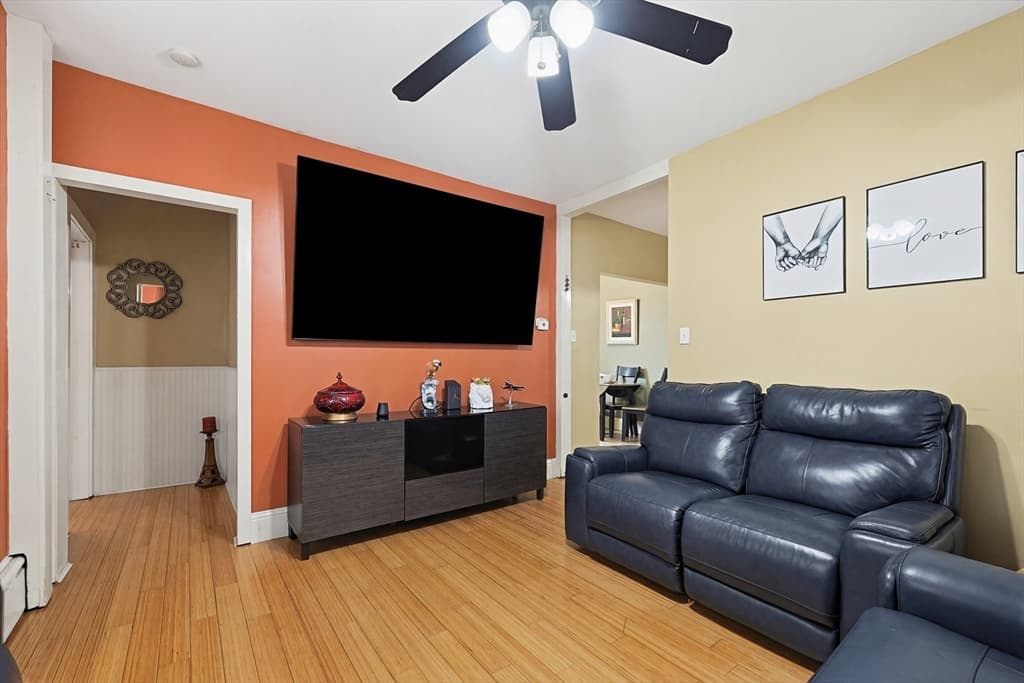 Single Family Residence at 31 Russell St, Fall River MA 02721, photo 4 of 17