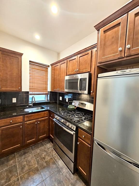 1564 Commonwealth Ave # 5, Boston MA 02135