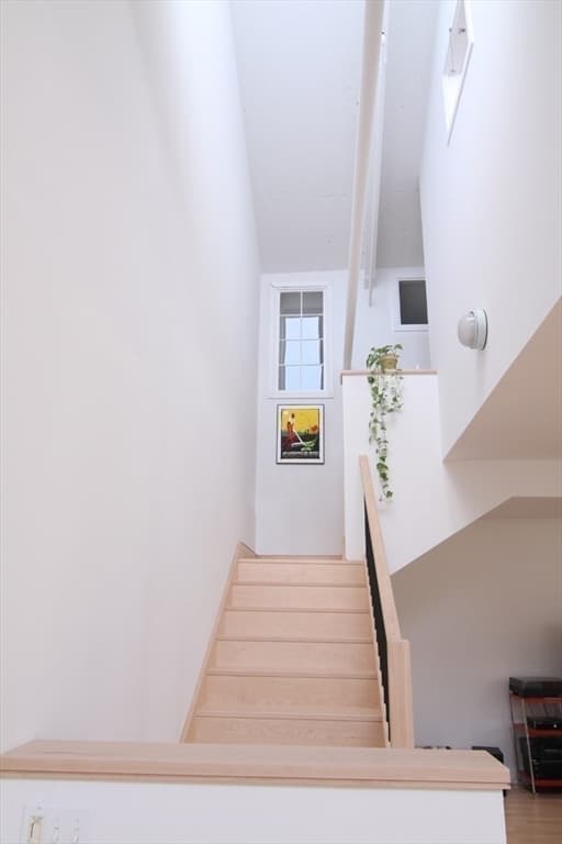 Condominium at 123 Sawyer St # 1, New Bedford MA 02746, New Bedford, photo 10 of 24