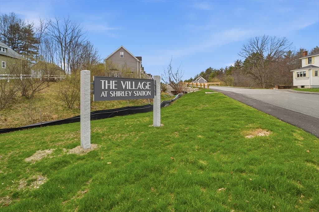 14 Ambrose Way # 14, Shirley MA 01464