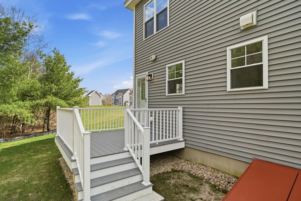Condominium at 14 Ambrose Way # 14, Shirley MA 01464, Shirley, photo 29 of 31