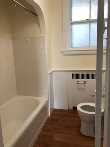 5+ Family - 5+ Units Up/Down at 126 Pleasant St, Marblehead MA 01945, photo 13 of 20