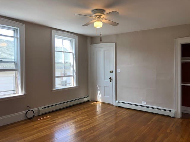 5+ Family - 5+ Units Up/Down at 126 Pleasant St, Marblehead MA 01945, photo 9 of 20