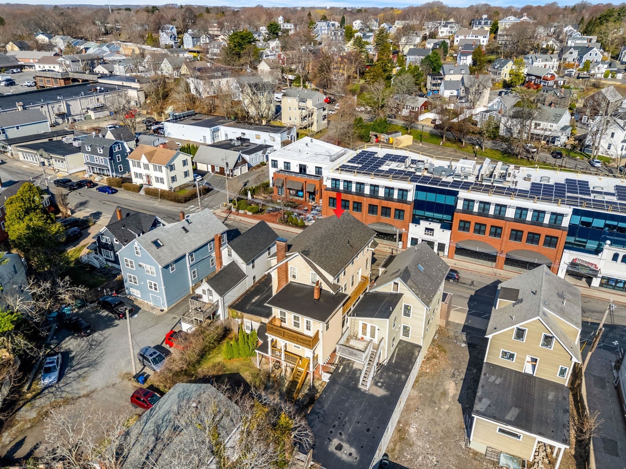 5+ Family - 5+ Units Up/Down at 126 Pleasant St, Marblehead MA 01945, photo 18 of 20