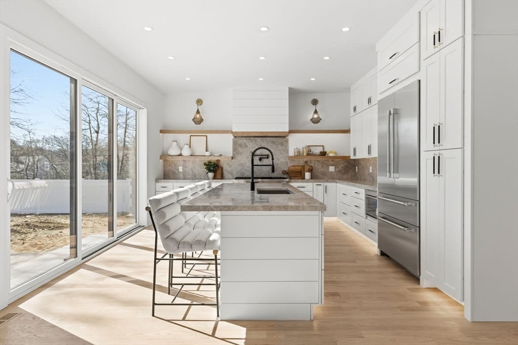 3 Brantwood Ln, Burlington MA 01803 photo 9