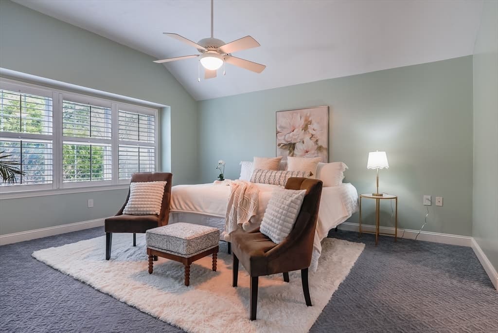 Condominium at 432 Boxwood Ln # 432, Clinton MA 01510, photo 9 of 20
