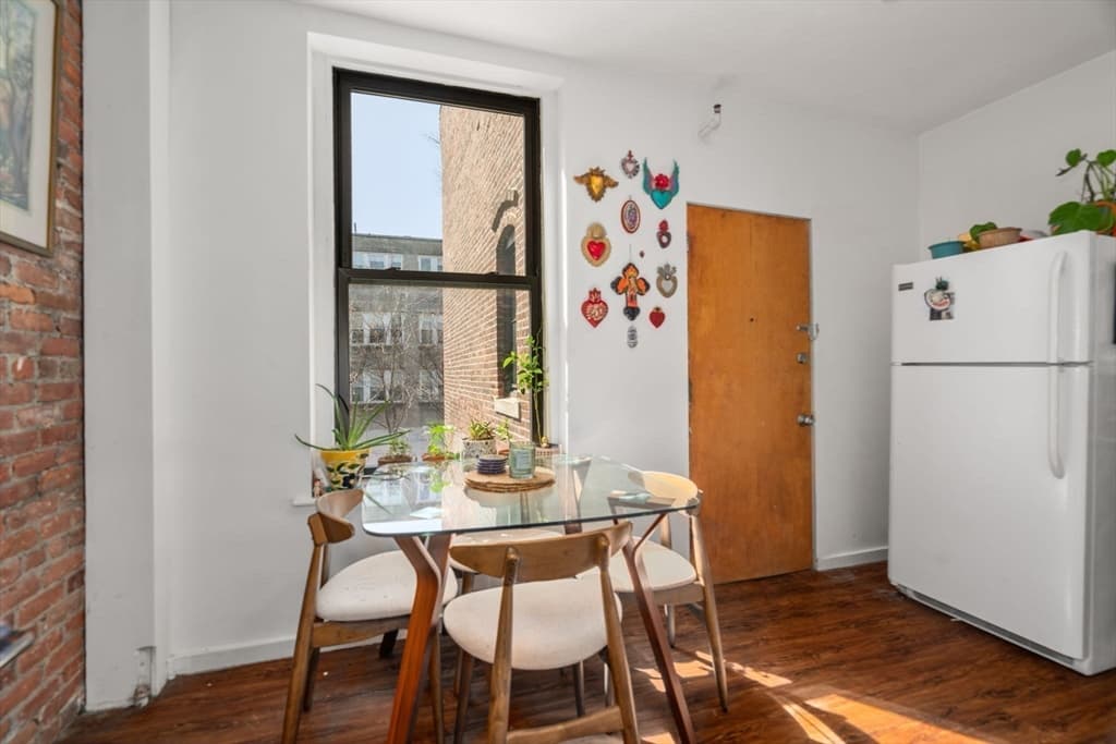 Condominium at 1404 Commonwealth Ave # 17, Boston MA 02135, photo 4 of 17