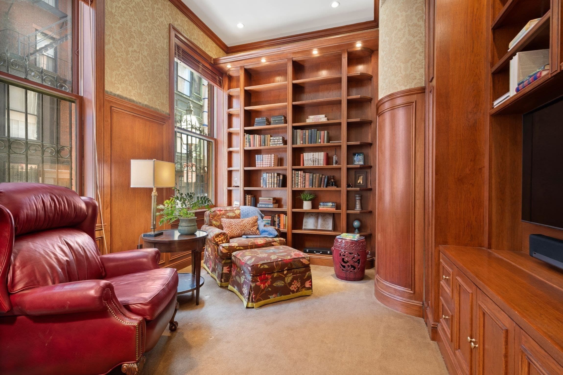 Condominium at 50 Beacon Street # 1, Boston MA 02108, photo 4 of 30