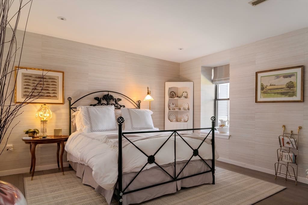 Condominium at 103 Bellevue St # 4, Newton MA 02458, photo 32 of 39