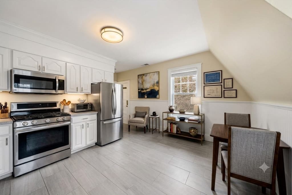 Condominium at 4 Alden St # 3, Danvers MA 01923, Danvers, photo 14 of 40