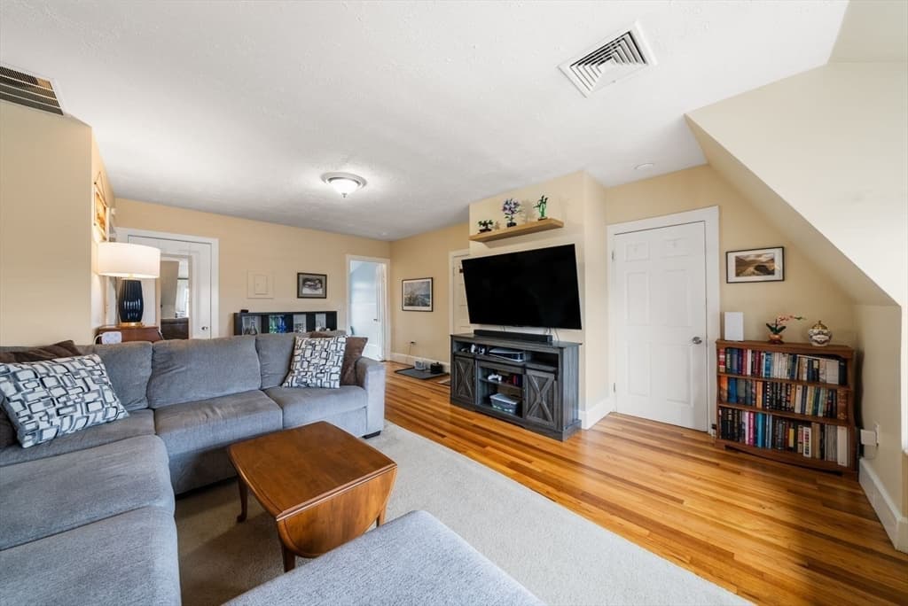 Condominium at 4 Alden St # 3, Danvers MA 01923, Danvers, photo 8 of 40