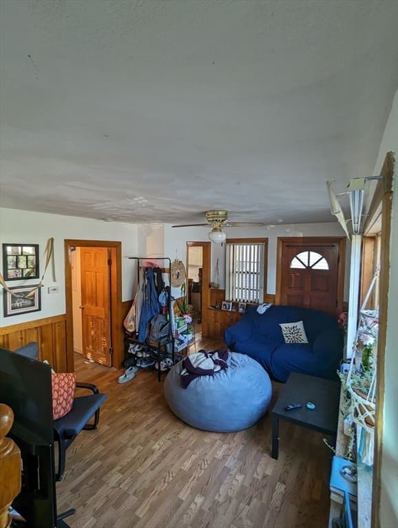 35 Neponset St, Revere MA 02151 photo 12