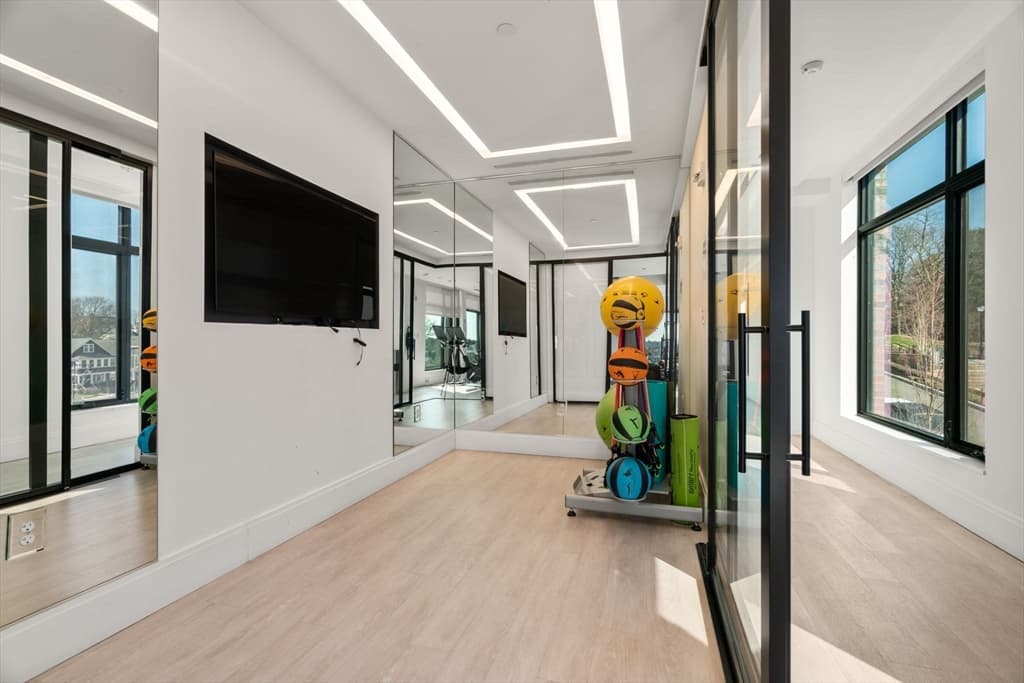 Condominium at 191 Washington St # 423, Boston MA 02135, photo 20 of 31