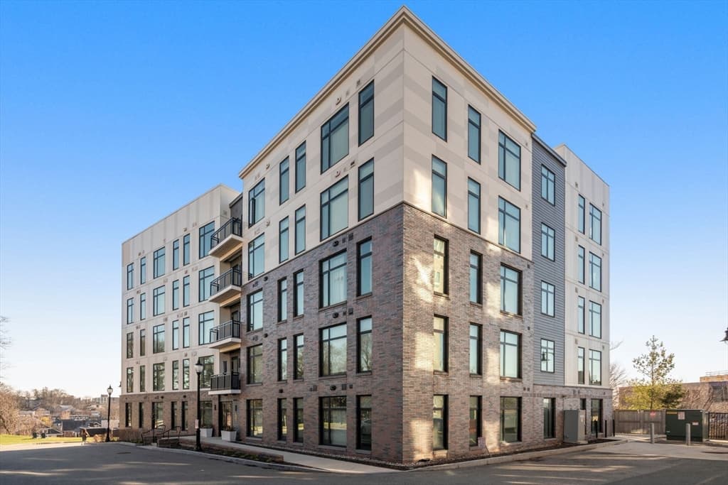 Condominium at 191 Washington St # 423, Boston MA 02135, photo 29 of 31