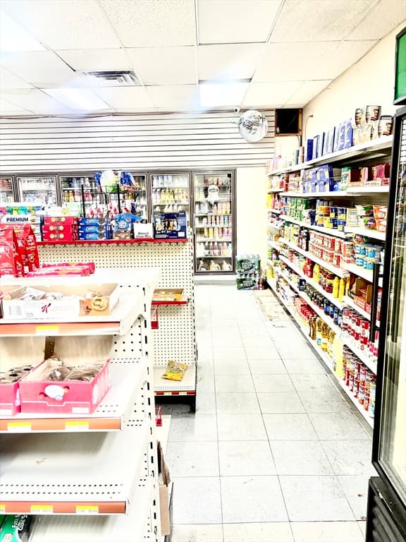 Commercial Sale at 000 Undisclosed, New Bedford MA 02740, New Bedford, photo 5 of 8