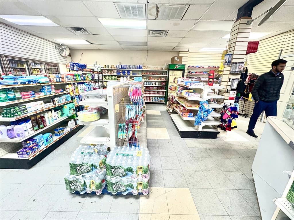 Commercial Sale at 000 Undisclosed, New Bedford MA 02740, New Bedford, photo 4 of 8