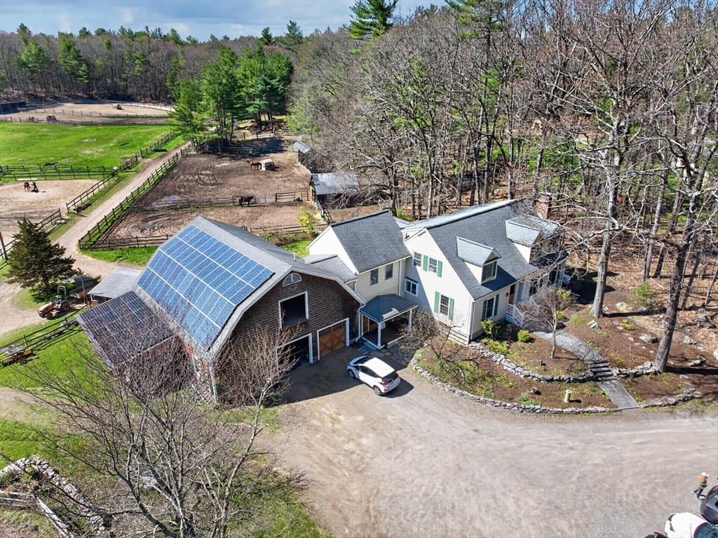 Equestrian at 225 Lowell St, Carlisle MA 01741, Carlisle, photo 30 of 41