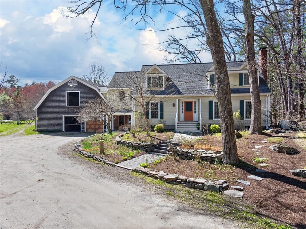 Equestrian at 225 Lowell St, Carlisle MA 01741, Carlisle, photo 35 of 41