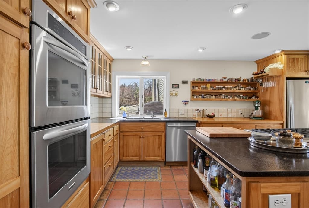Equestrian at 225 Lowell St, Carlisle MA 01741, Carlisle, photo 8 of 41