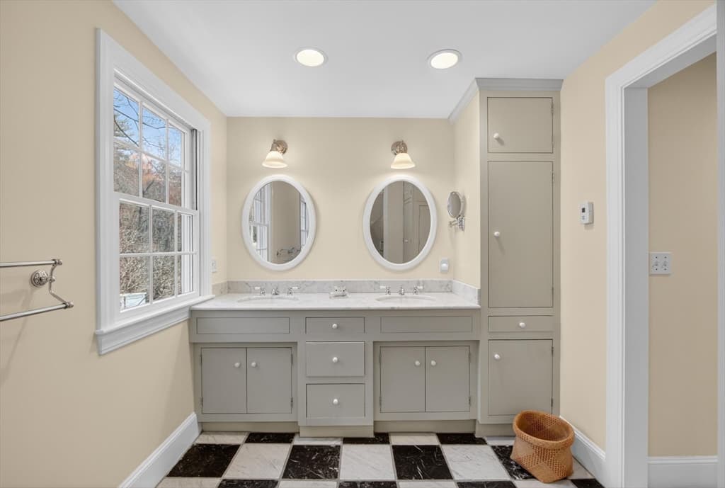Equestrian at 225 Lowell St, Carlisle MA 01741, Carlisle, photo 21 of 41