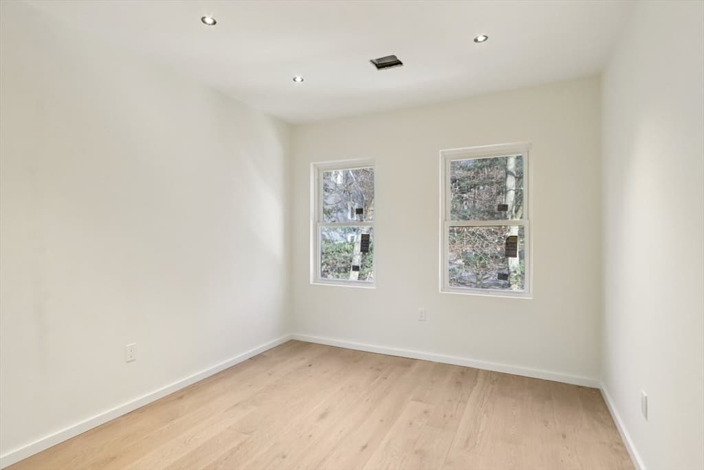 Condominium at 455 Summer St # 455, Arlington MA 02474, Arlington, photo 12 of 42
