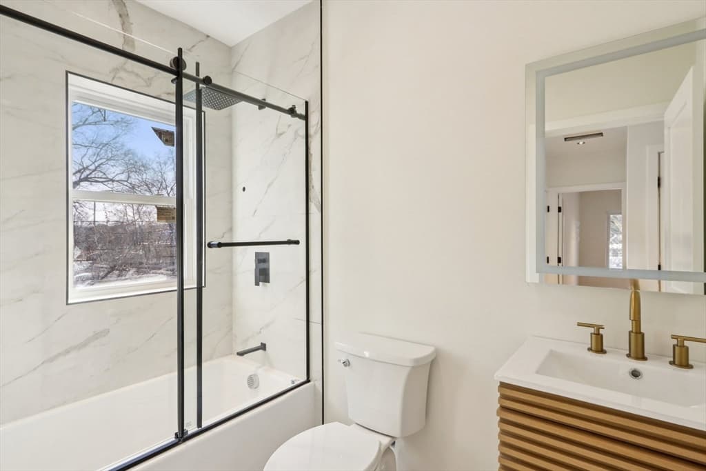 Condominium at 455 Summer St # 455, Arlington MA 02474, Arlington, photo 10 of 42