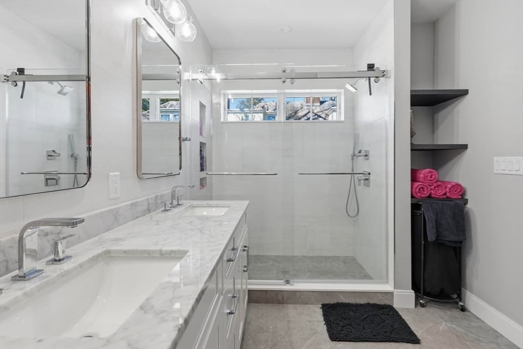 Condominium at 20 Lawrence # 2, Wakefield MA 01880, photo 27 of 38