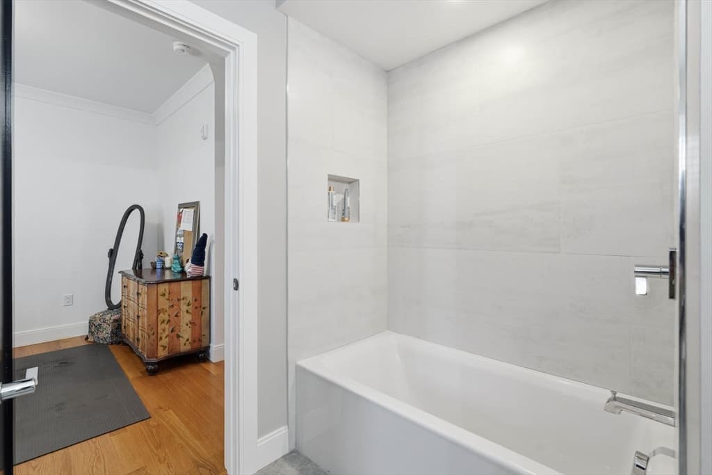 Condominium at 20 Lawrence # 2, Wakefield MA 01880, photo 31 of 38