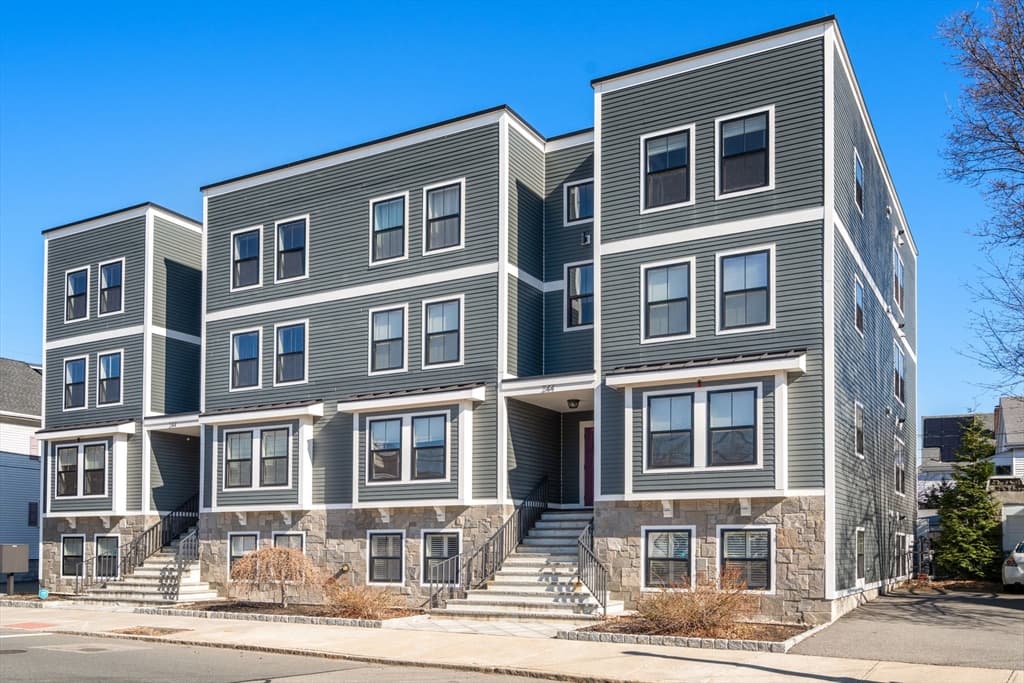 244 Central Ave # 2, Medford MA 02155