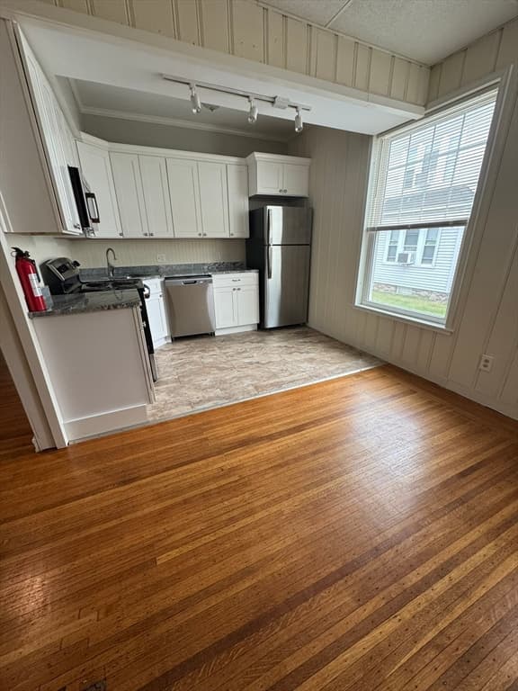 1825 Northampton Street, Holyoke MA 01040 photo 4