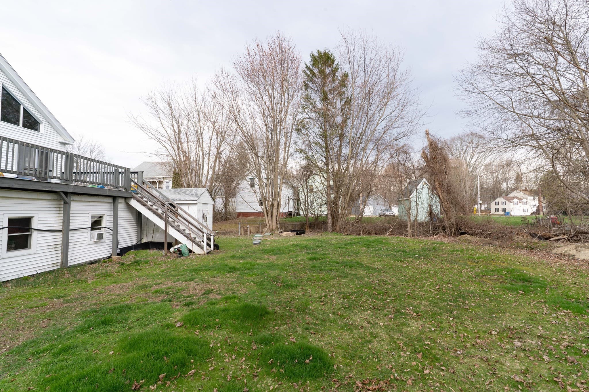 5-9 Family at 15-17 Central St, Brookfield MA 01506, photo 10 of 13