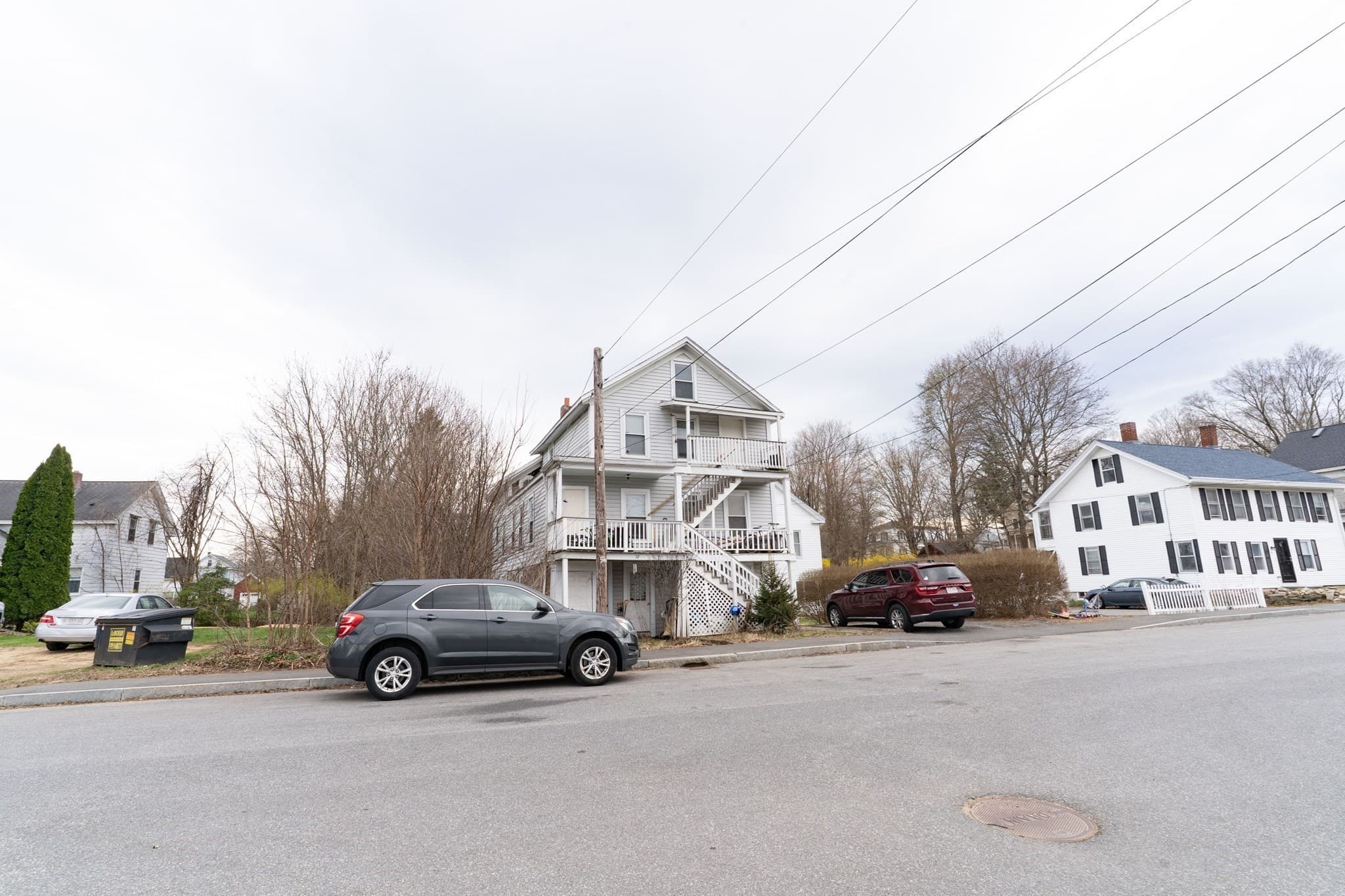 5-9 Family at 15-17 Central St, Brookfield MA 01506, photo 8 of 13
