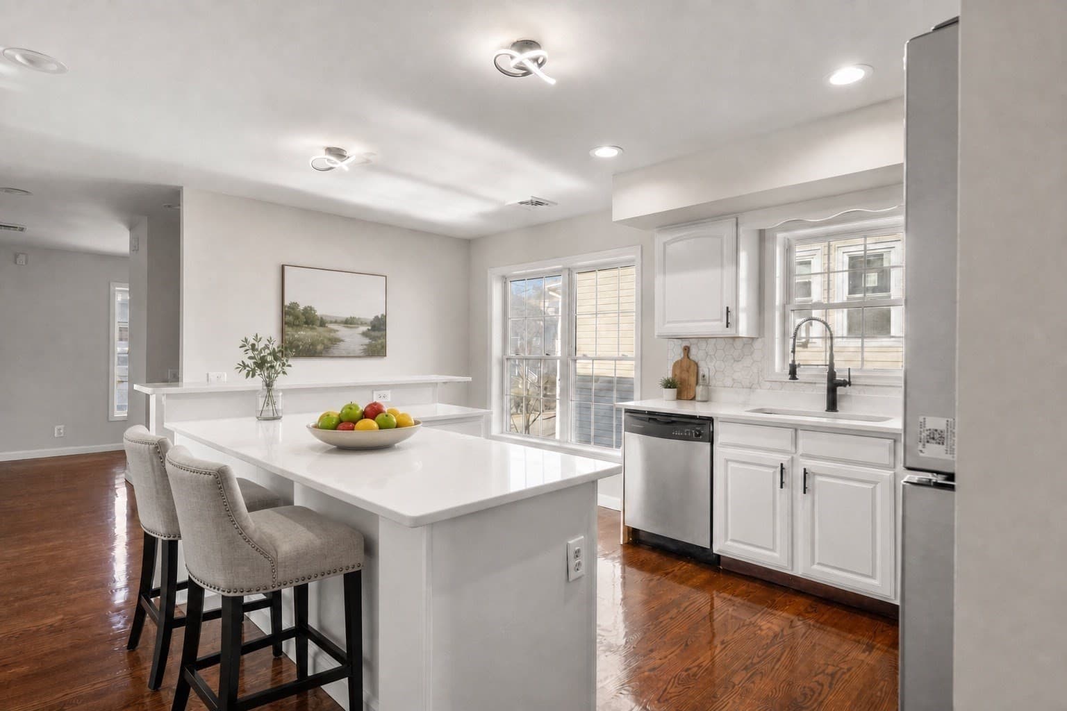 Condominium at 52 Wheatland Ave # 2, Boston MA 02124, Boston, photo 2 of 14