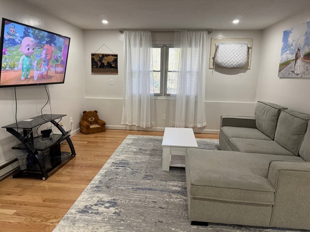 Condominium at 75 Huntoon Memorial Hwy # 3, Leicester MA 01524, Leicester, photo 7 of 20