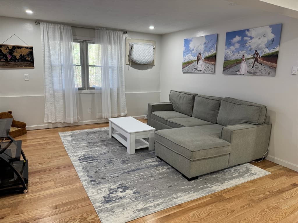 Condominium at 75 Huntoon Memorial Hwy # 3, Leicester MA 01524, Leicester, photo 5 of 20