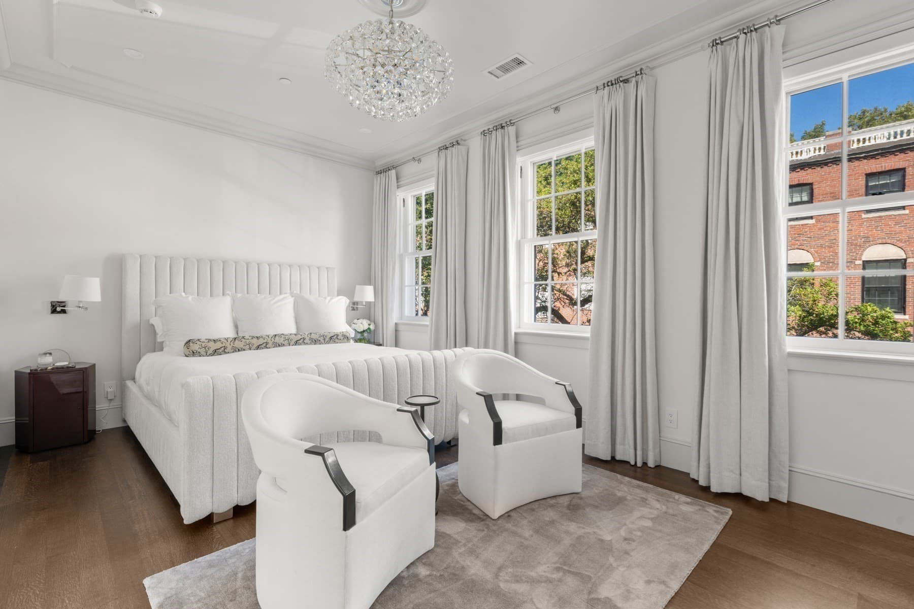 Single Family Residence at 19 Charles River Square, Boston MA 02114, photo 12 of 27