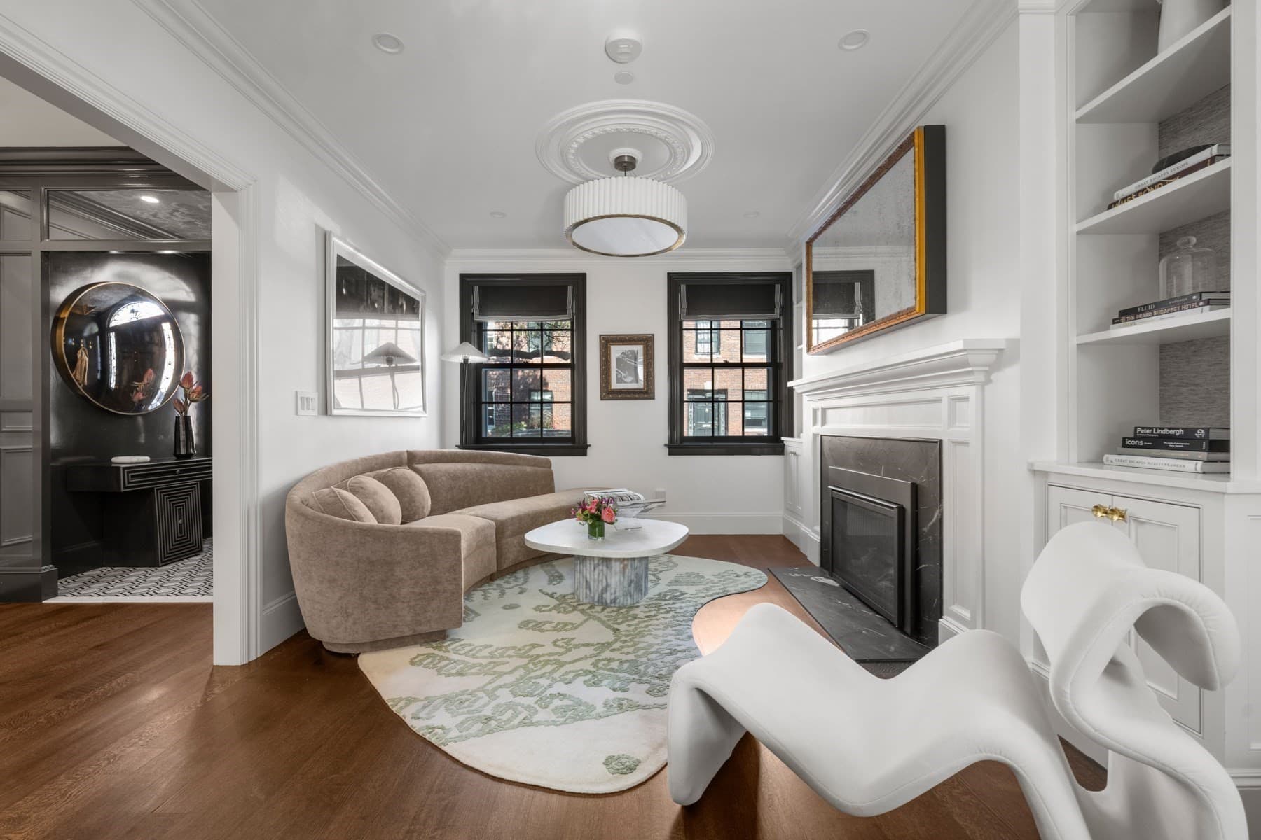 Single Family Residence at 19 Charles River Square, Boston MA 02114, photo 3 of 27