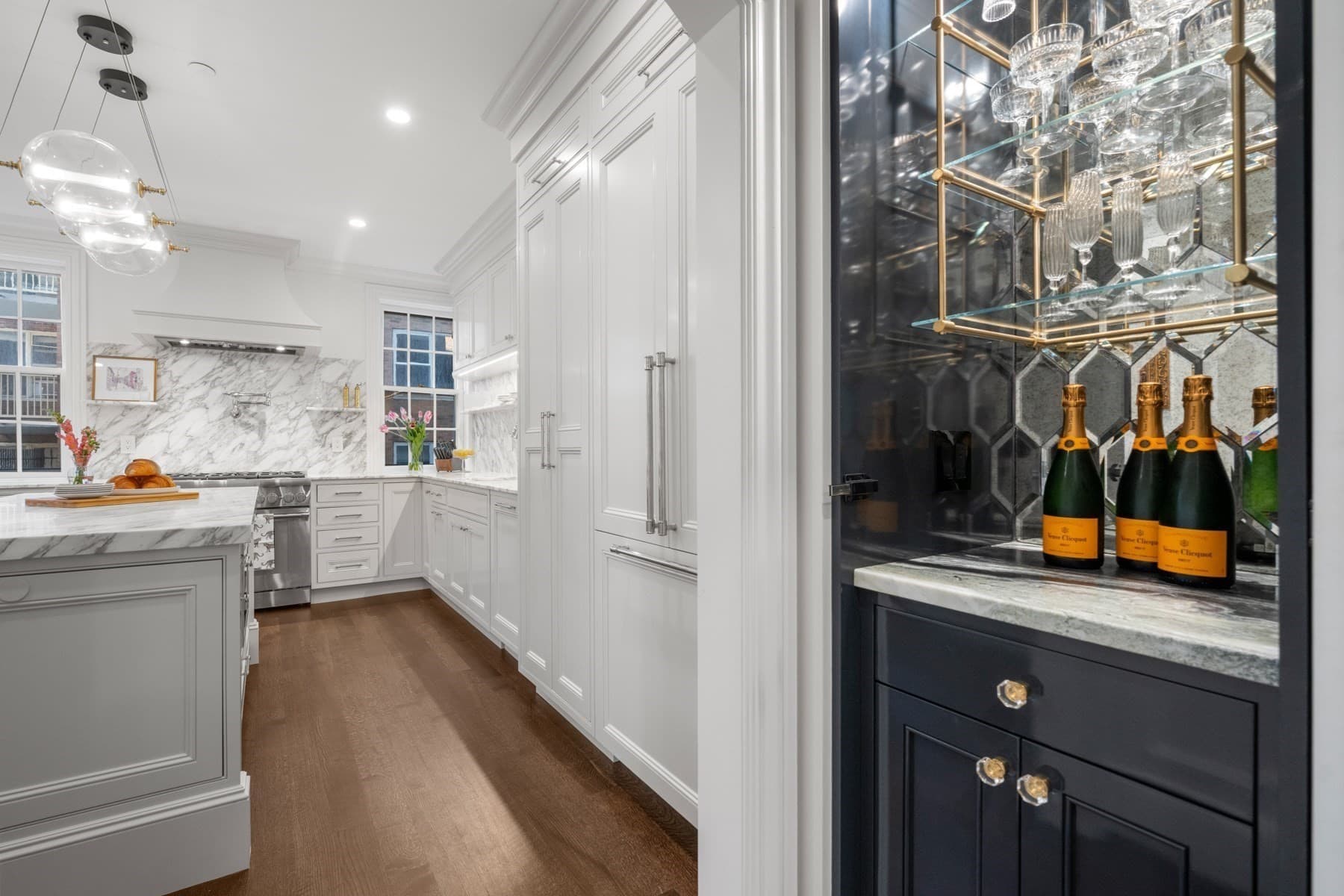 Single Family Residence at 19 Charles River Square, Boston MA 02114, photo 10 of 27