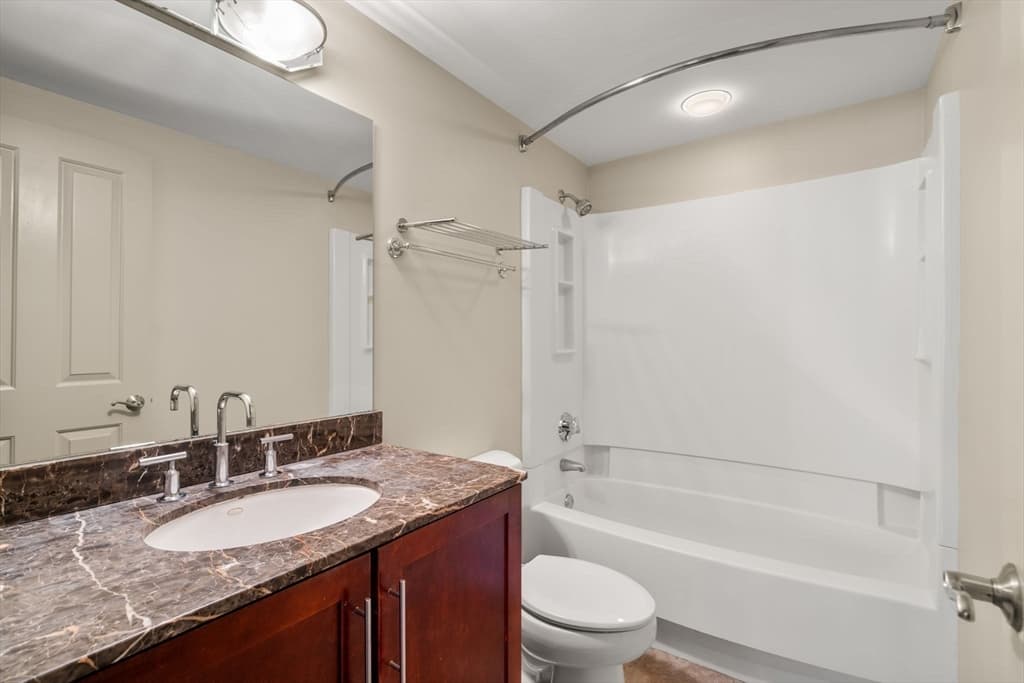 Condominium at 8-12 Museum Way # 1328, Cambridge MA 02141, Cambridge, photo 6 of 15