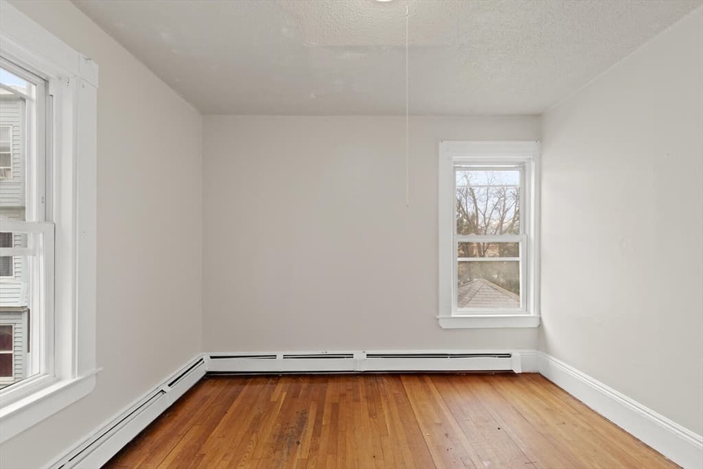 3 Family at 22 Elm St, Lynn MA 01905, photo 27 of 35