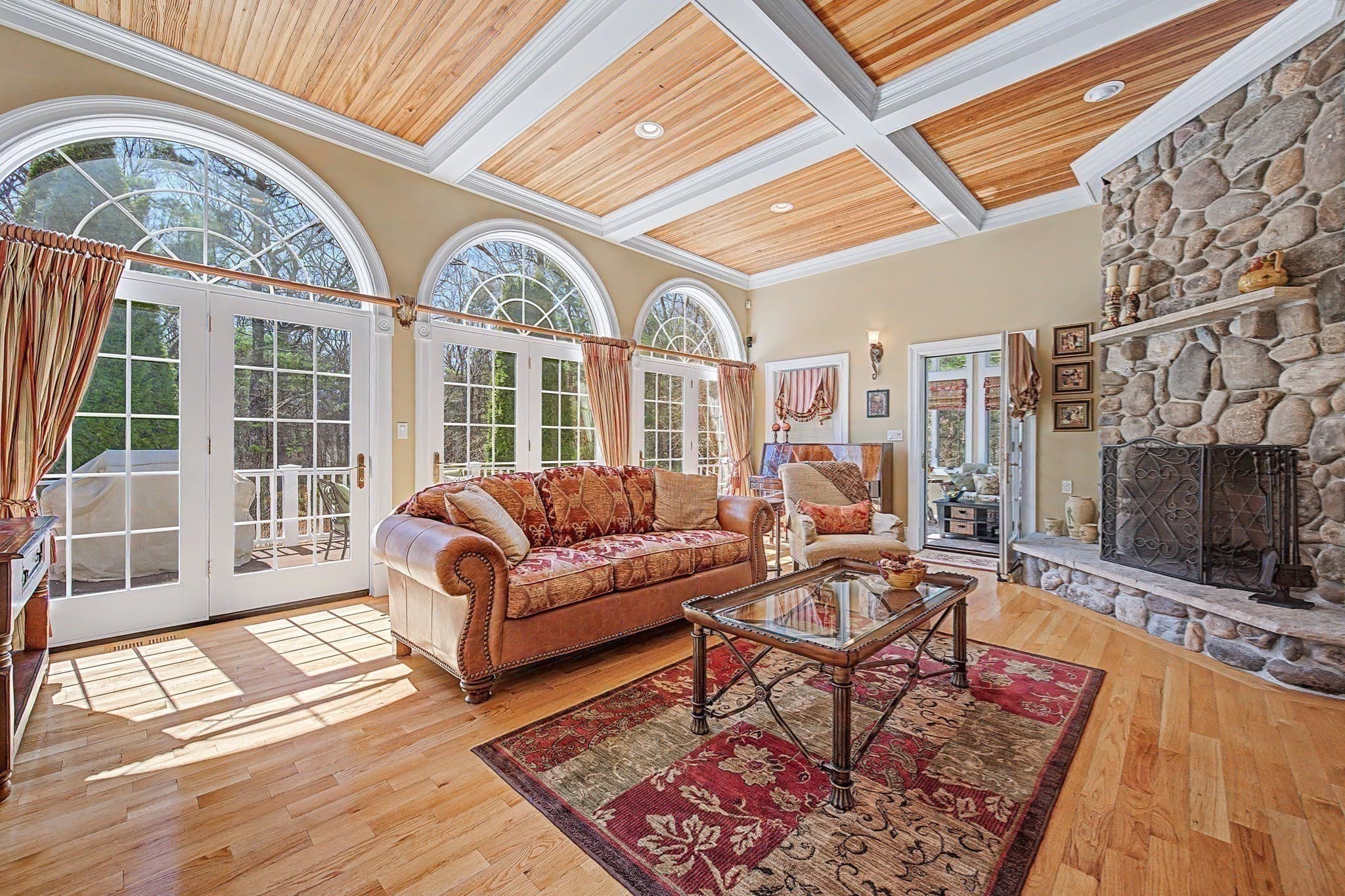 Single Family Residence at 6 Trailside Way, Norfolk MA 02056, photo 19 of 42