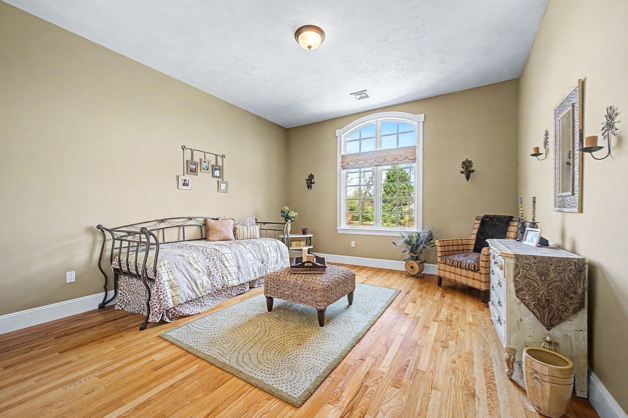 Single Family Residence at 6 Trailside Way, Norfolk MA 02056, photo 31 of 42