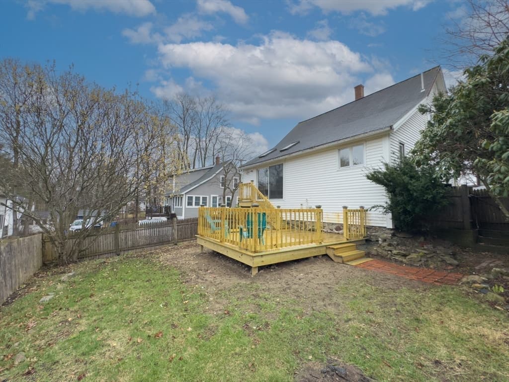 37 North, Medway MA 02053 photo 3